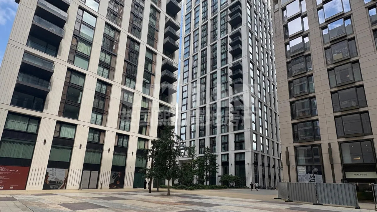 Casson Square, Southbank Place, SE1, photo 13