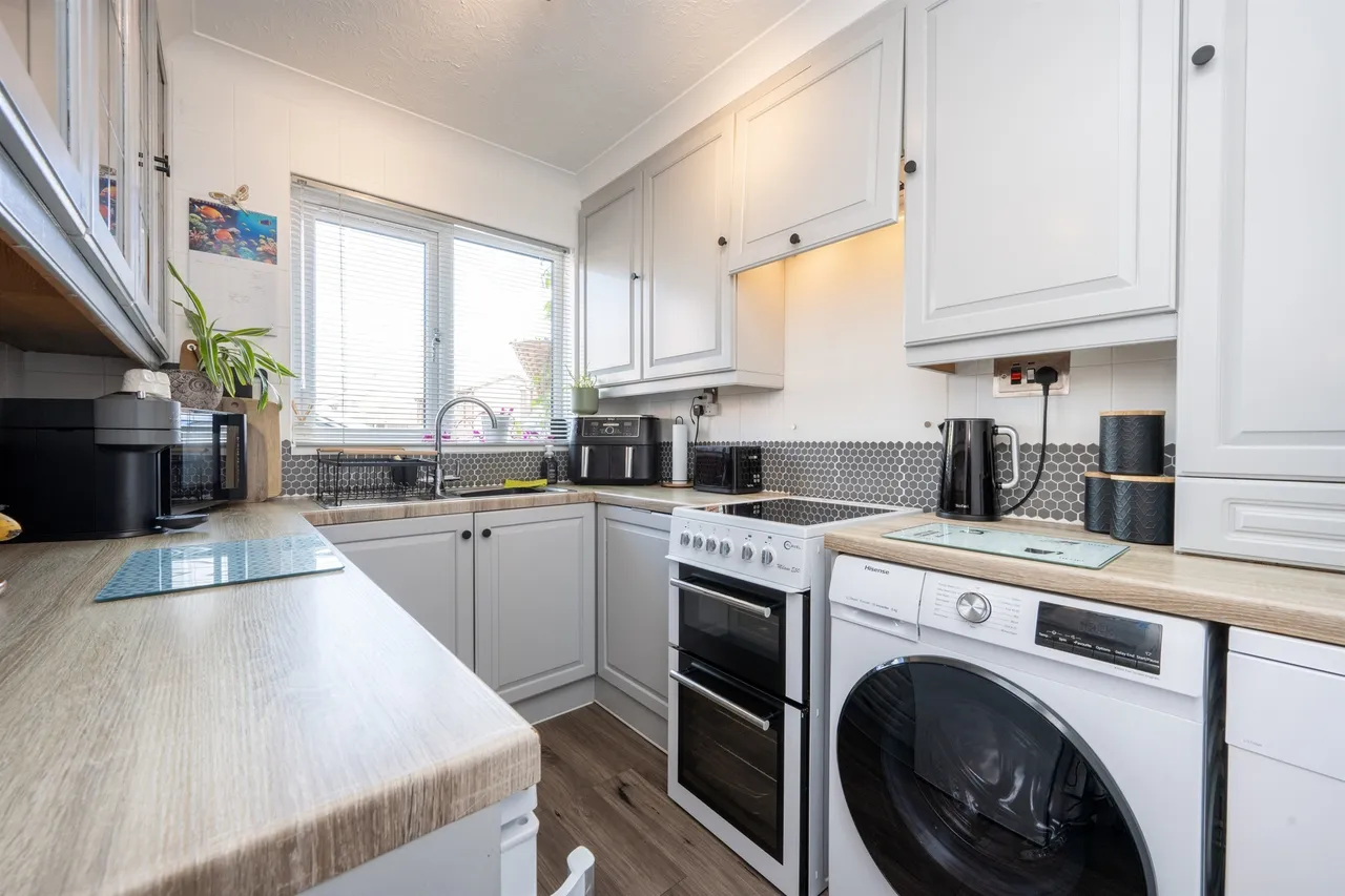 Tinsley Close, Clapham, MK41, photo 5