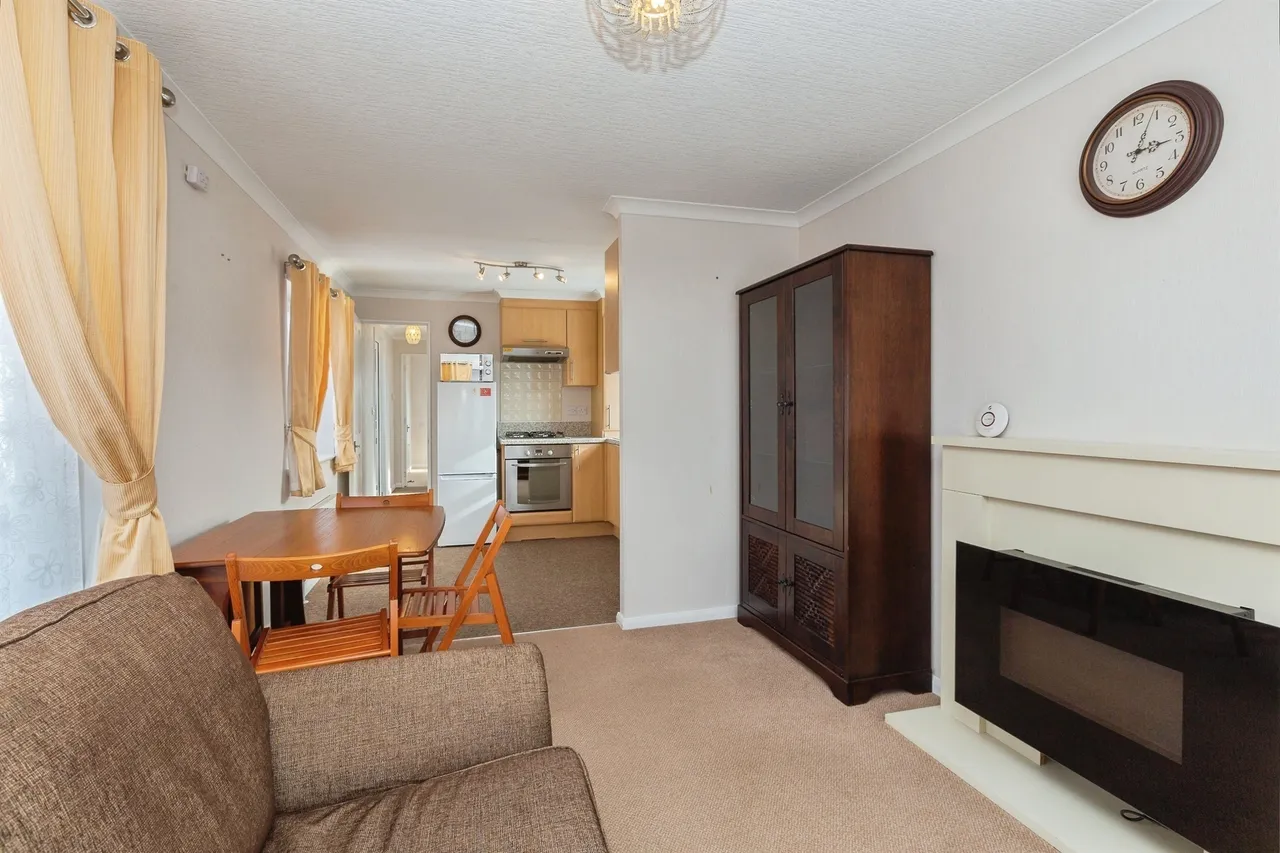 Weston Avenue, Leighton Buzzard, LU7, photo 11