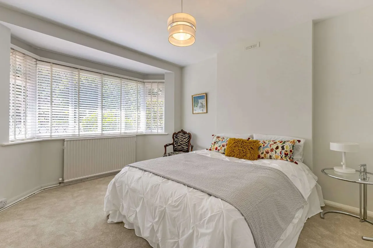 Grovewood Close, Chorleywood, Rickmansworth, Hertfordshire, WD3 5PU, photo 9