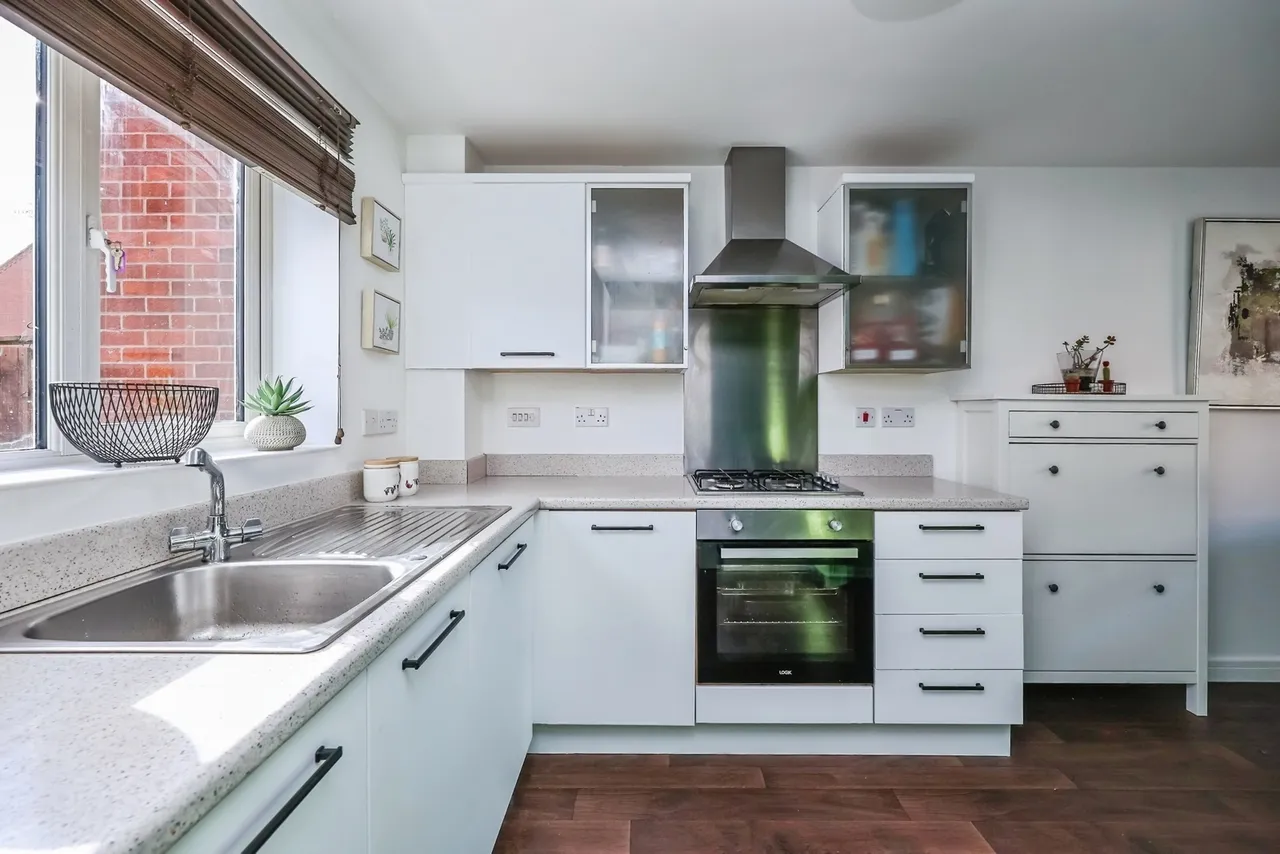 Centurion Close, Hucknall, Nottingham, Nottinghamshire, NG15, photo 4