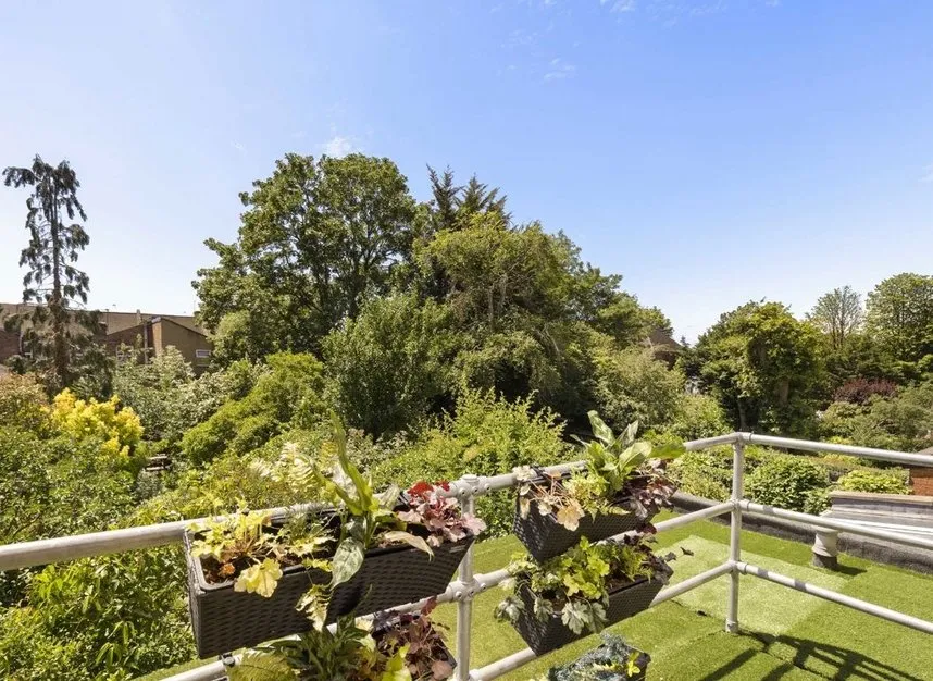 Victoria Road, Mill Hill, NW7, photo 8