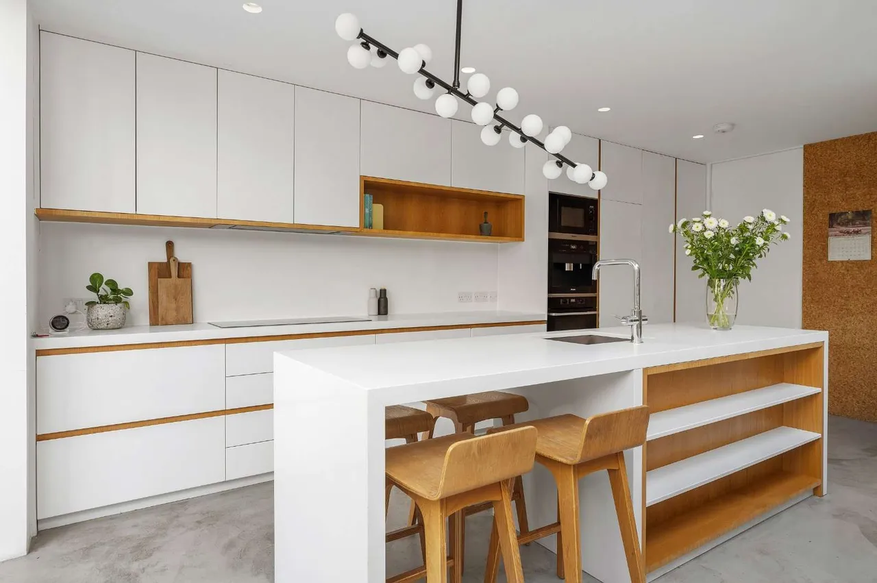 Ellesmere Road, London, E3, photo 8