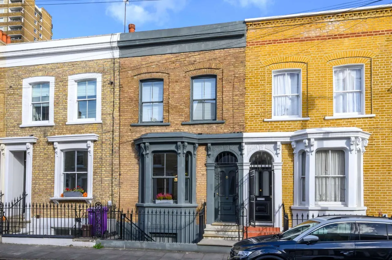 3 bed house for sale, Ellesmere Road, London, E3