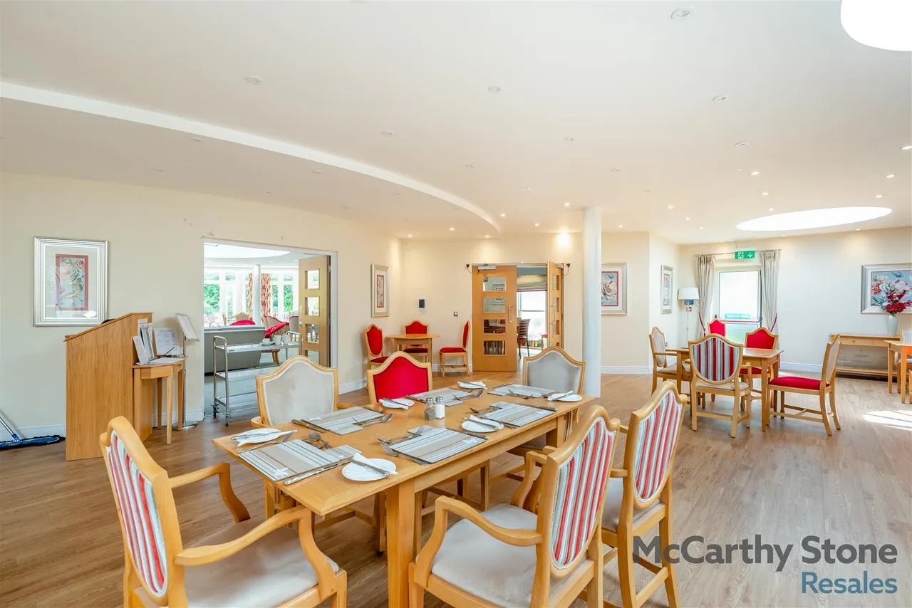 Victoria Road, Malvern, WR14, photo 19