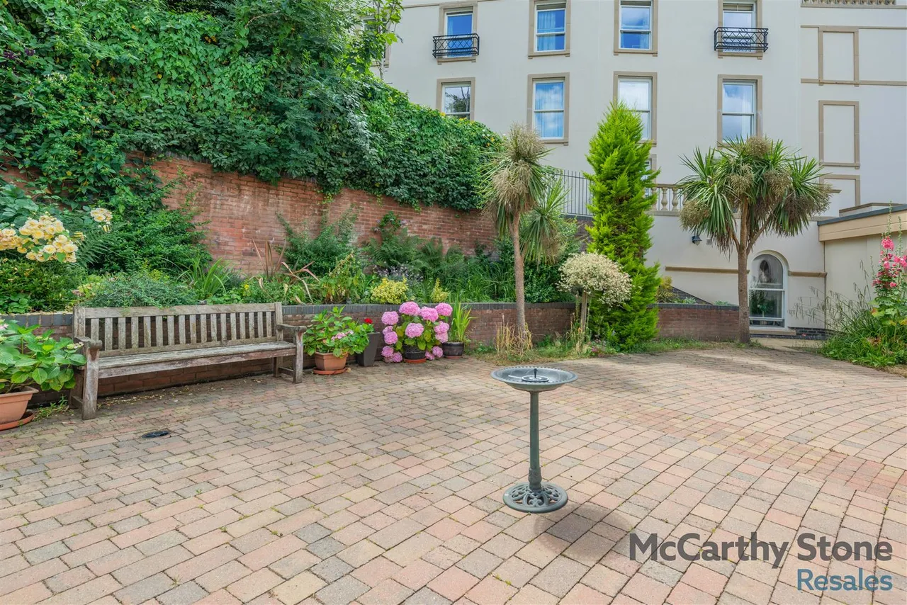 Victoria Road, Malvern, WR14, photo 27
