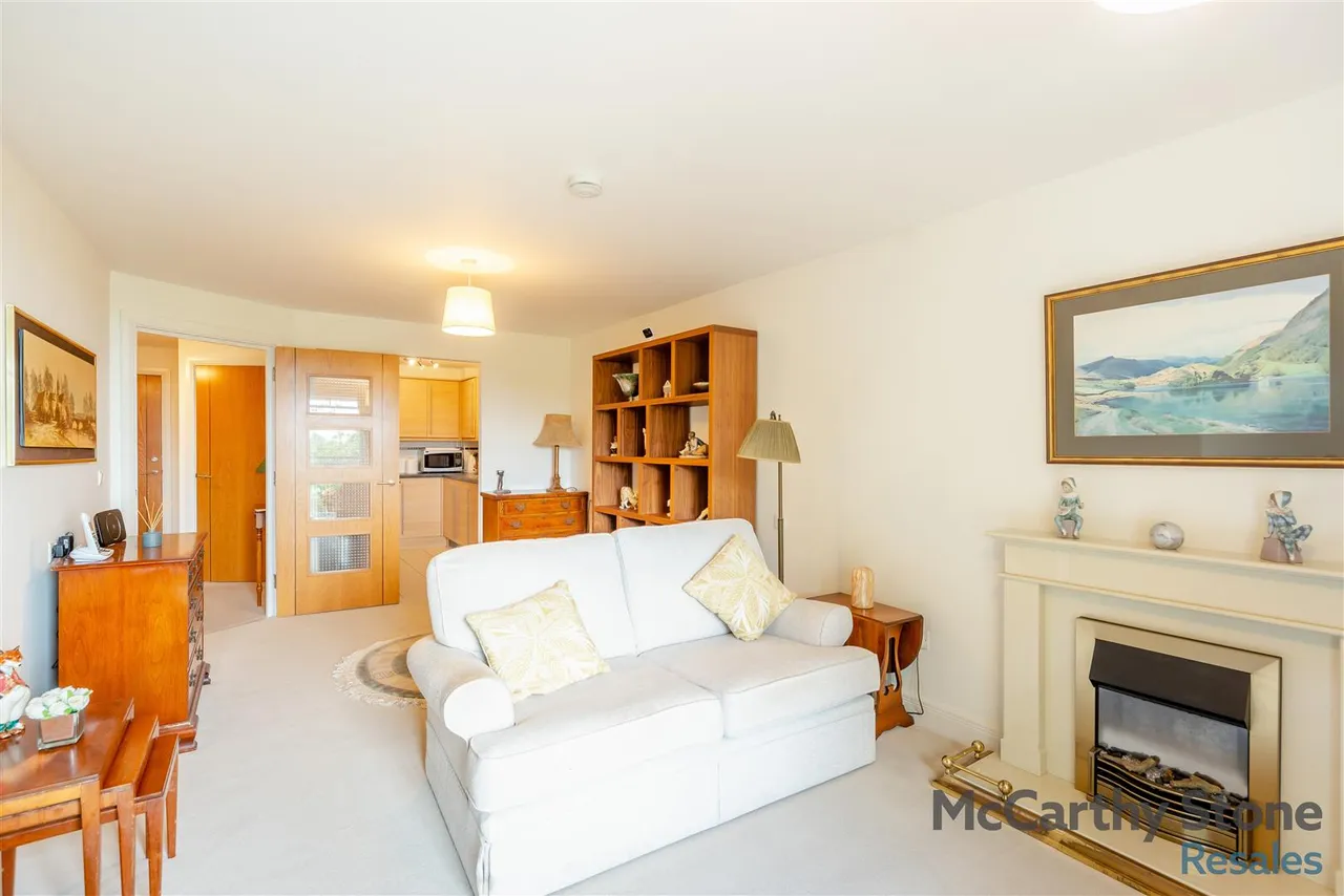 Victoria Road, Malvern, WR14, photo 4