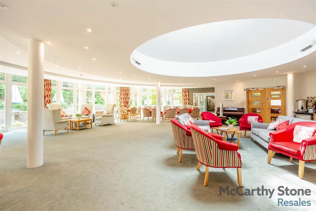 Victoria Road, Malvern, WR14, photo 20