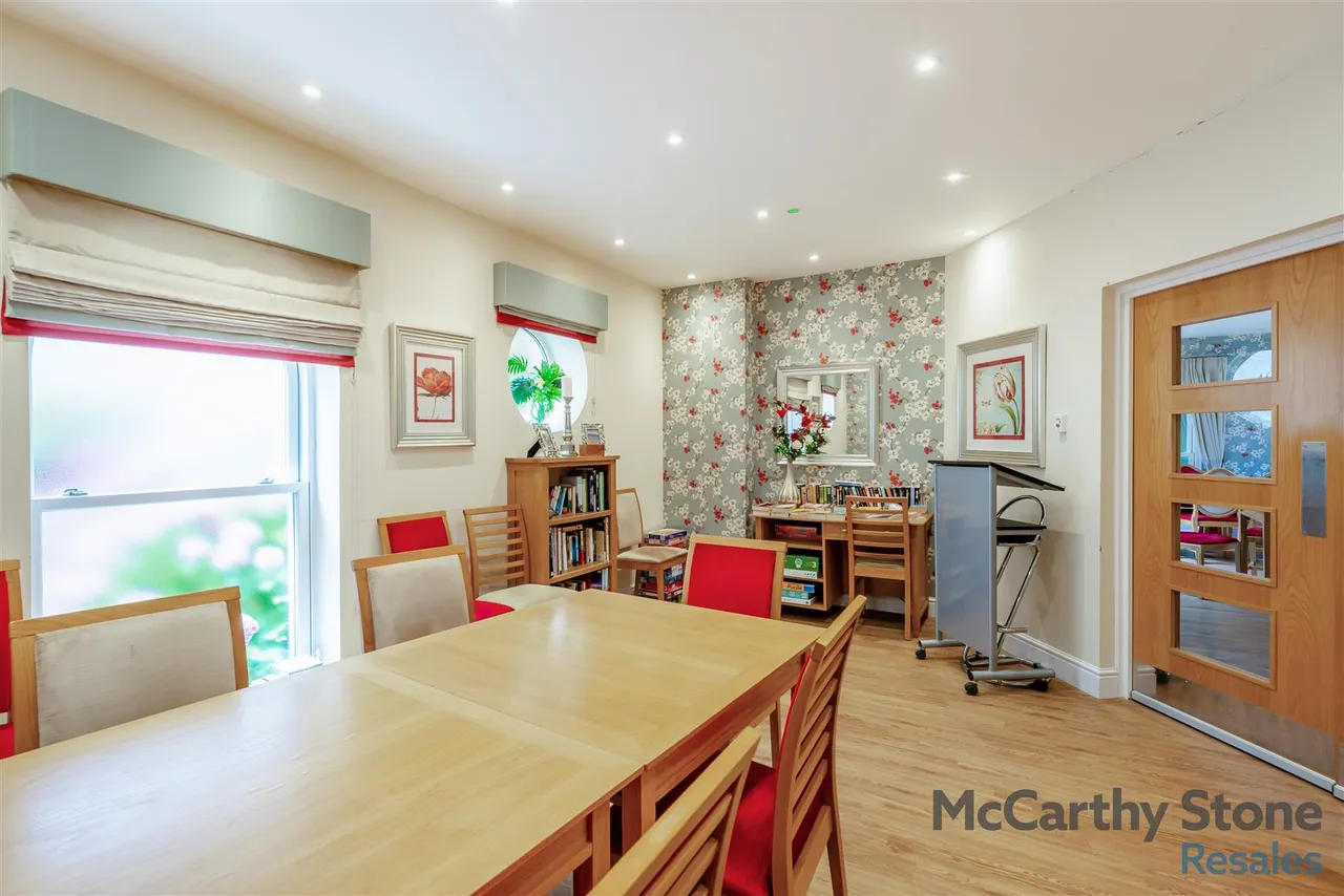 Victoria Road, Malvern, WR14, photo 23