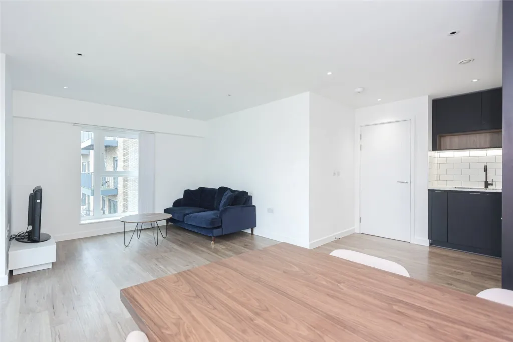 Beaufort Square, Beaufort Park, NW9, photo 14