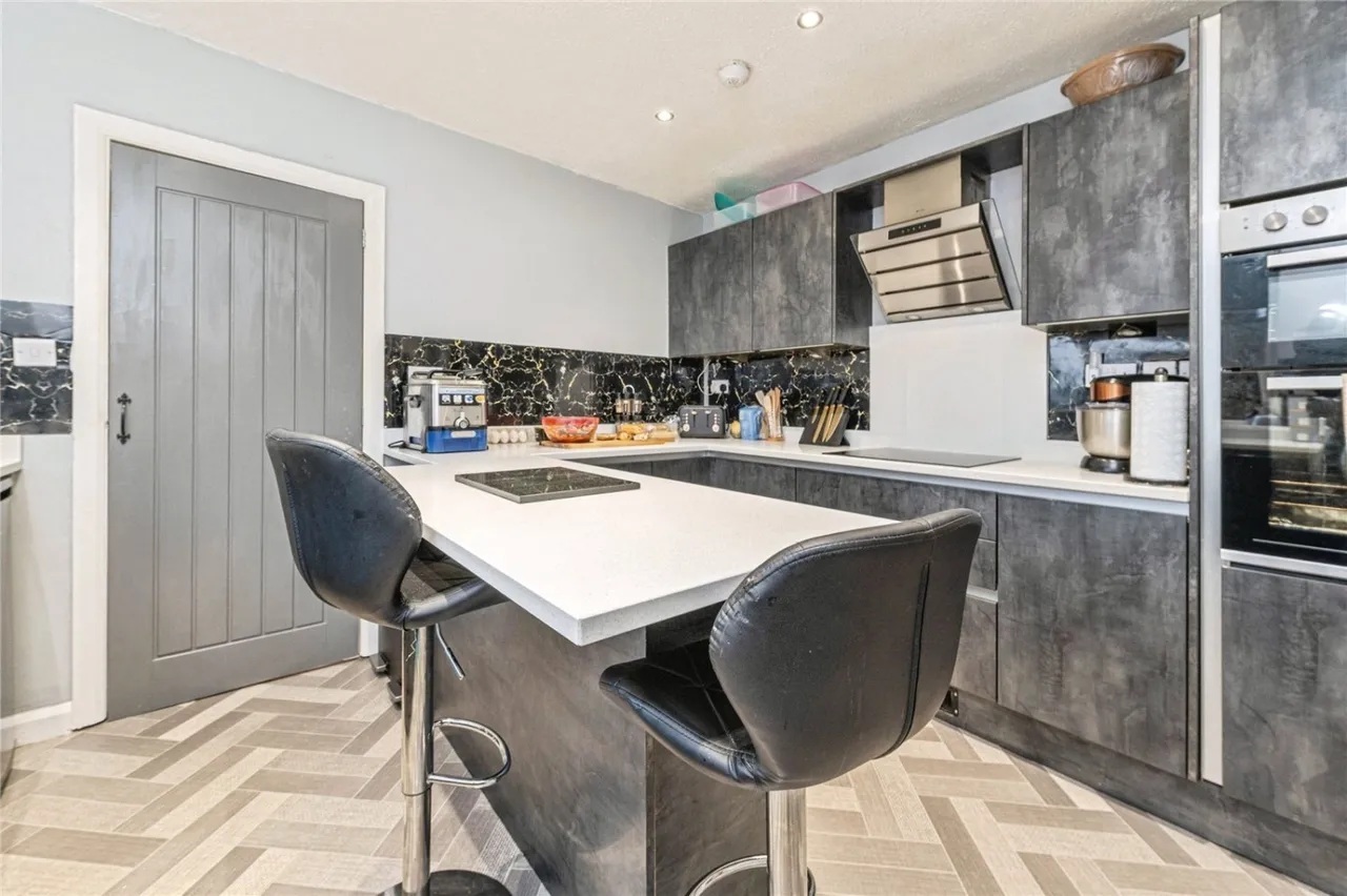 Bridle Street, Soothill, WF17, photo 14