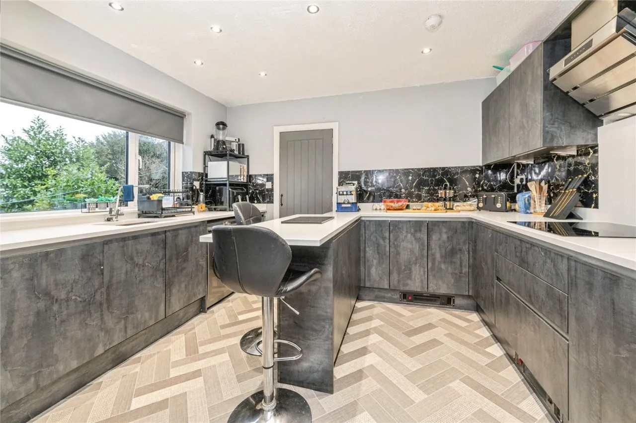 Bridle Street, Soothill, WF17, photo 12