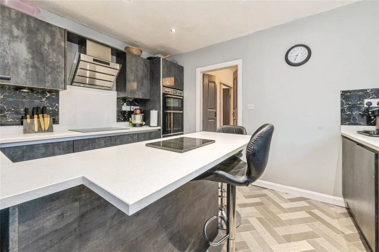 Bridle Street, Soothill, WF17, photo 13