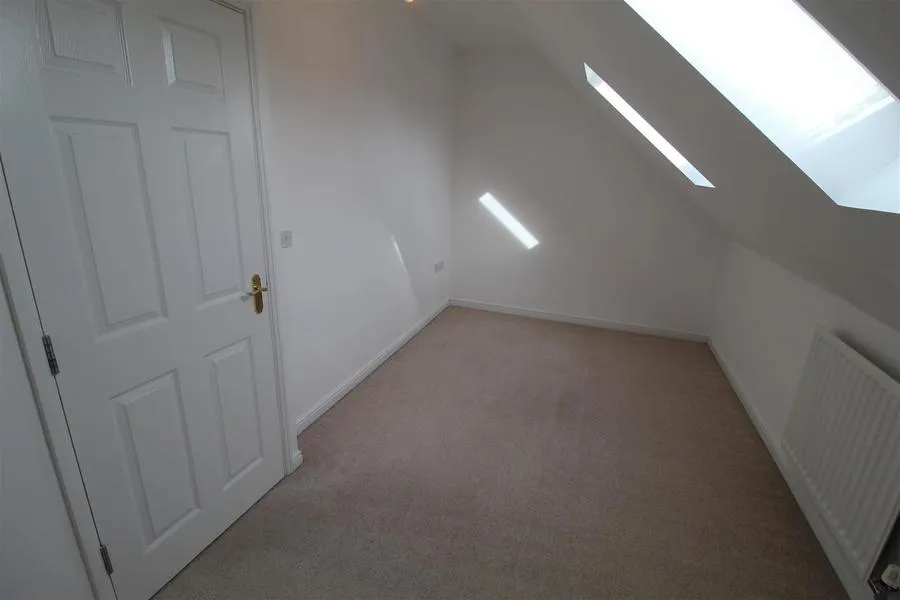 Mariner Road, Swindon, SN25, photo 12