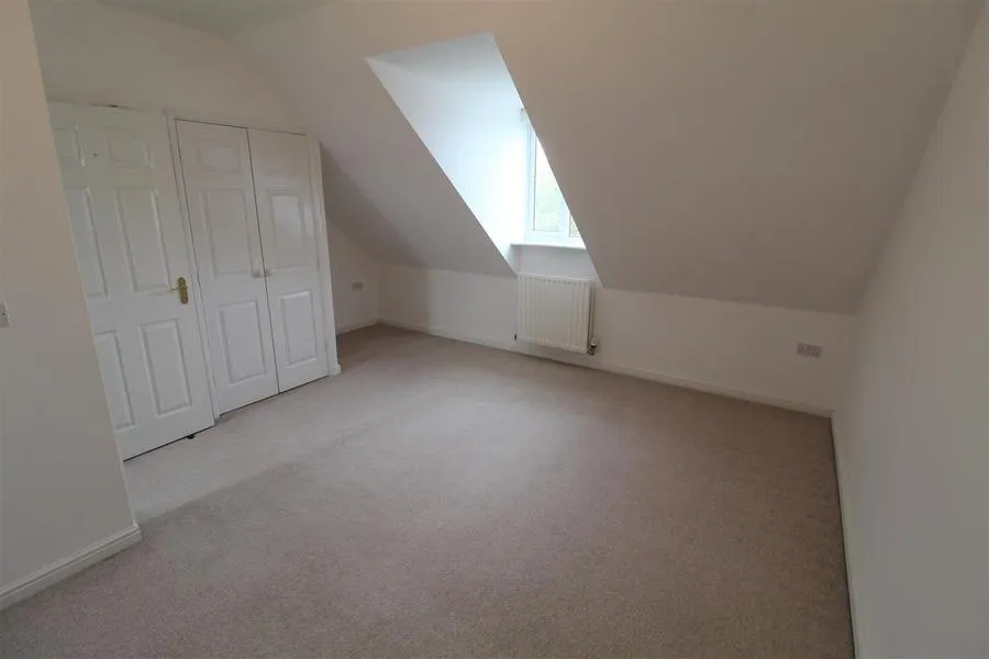 Mariner Road, Swindon, SN25, photo 10