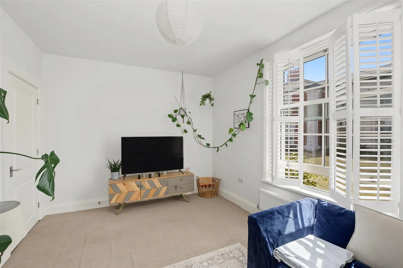 Raleigh Villas, Beeston, NG9, photo 6