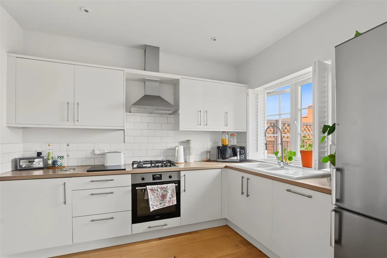Raleigh Villas, Beeston, NG9, photo 4