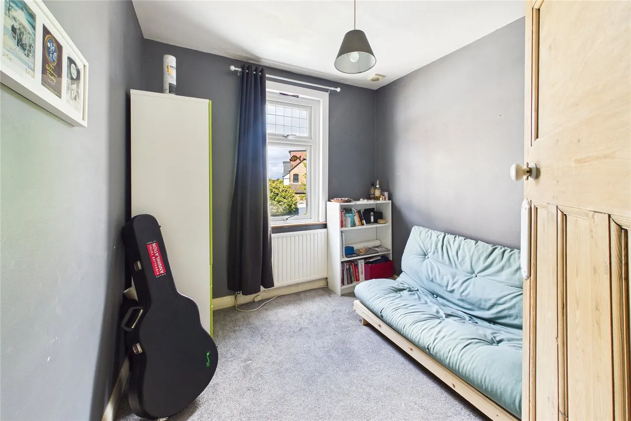 Wavertree Road, London, SW2, photo 12