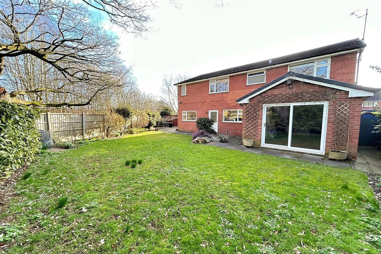 Alderley Close, Sandbach, photo 3