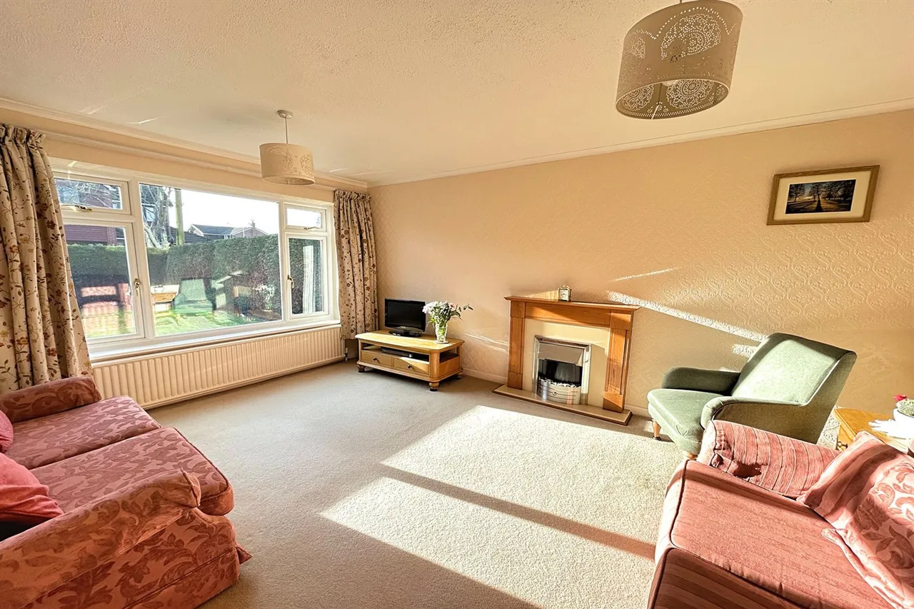 Alderley Close, Sandbach, photo 4