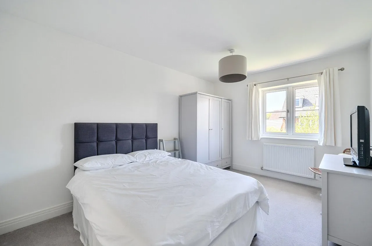 Unwin Close, Hook, Hampshire, RG27 9FL, photo 16