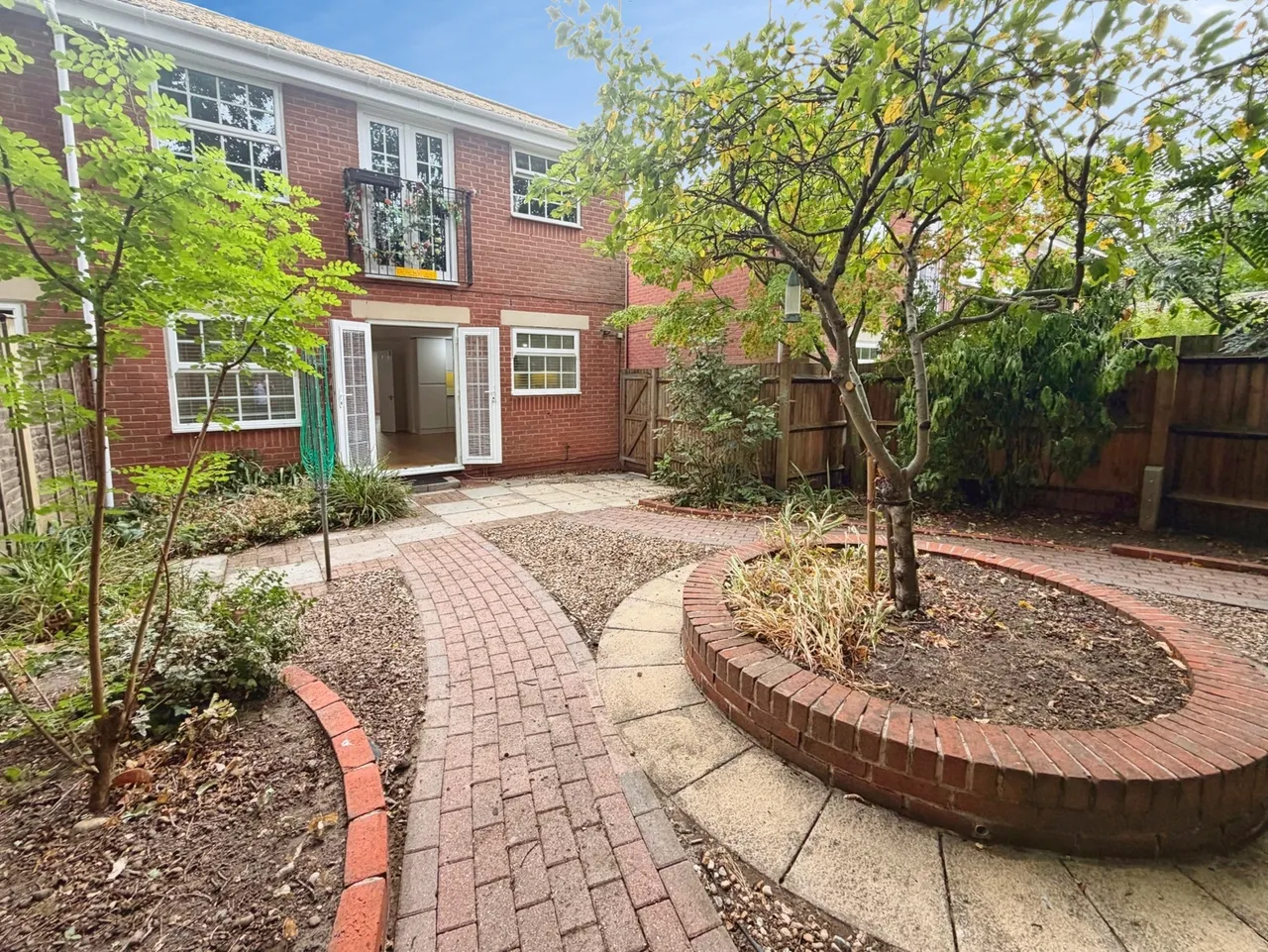 Raleigh Way, Frimley, Camberley, Surrey, GU16 8RH, photo 4