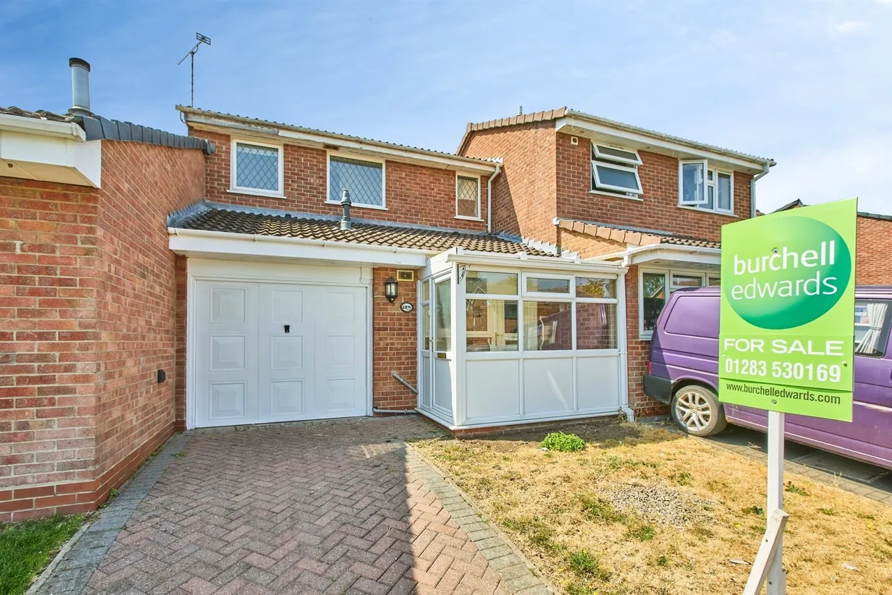 2 bed house for sale, Glamis Close, Stretton, DE13