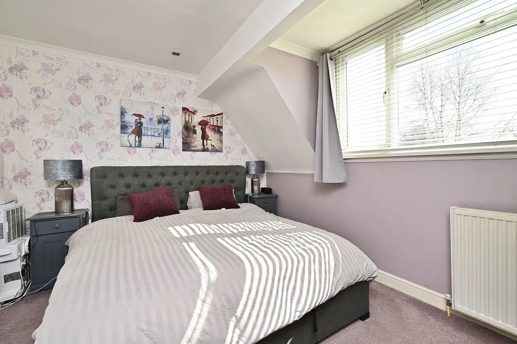 Anglesey Avenue, Farnborough, GU14, photo 8