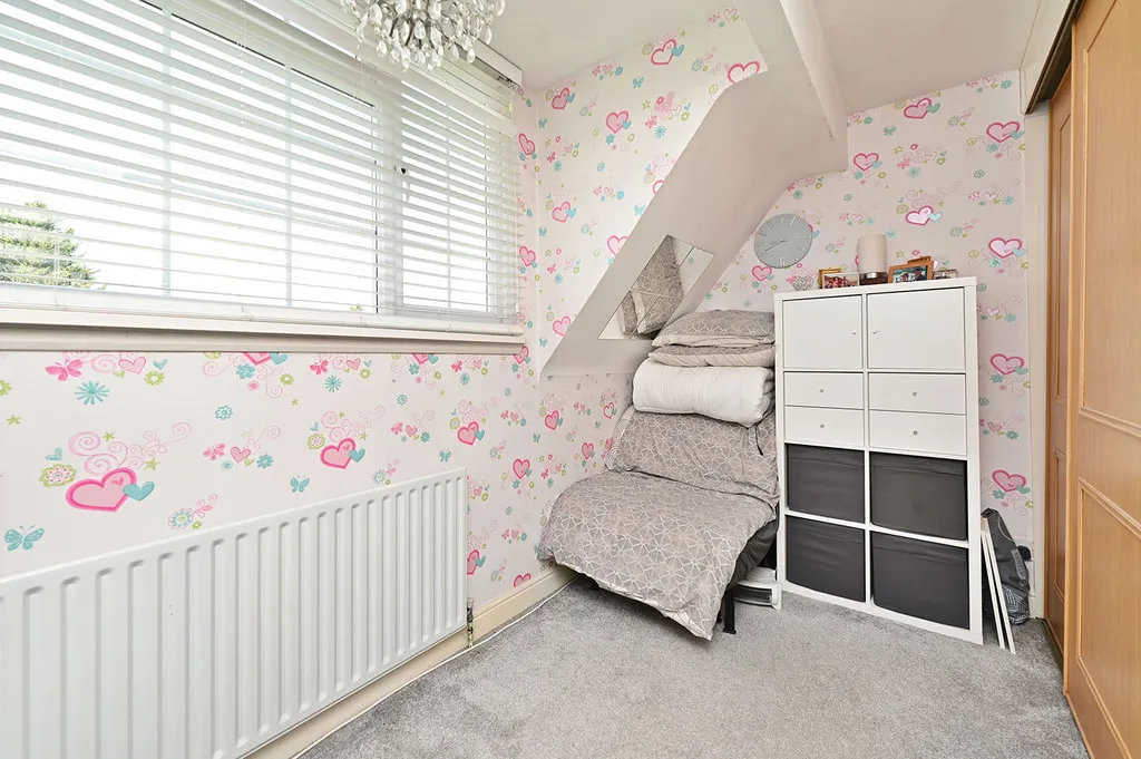 Anglesey Avenue, Farnborough, GU14, photo 11