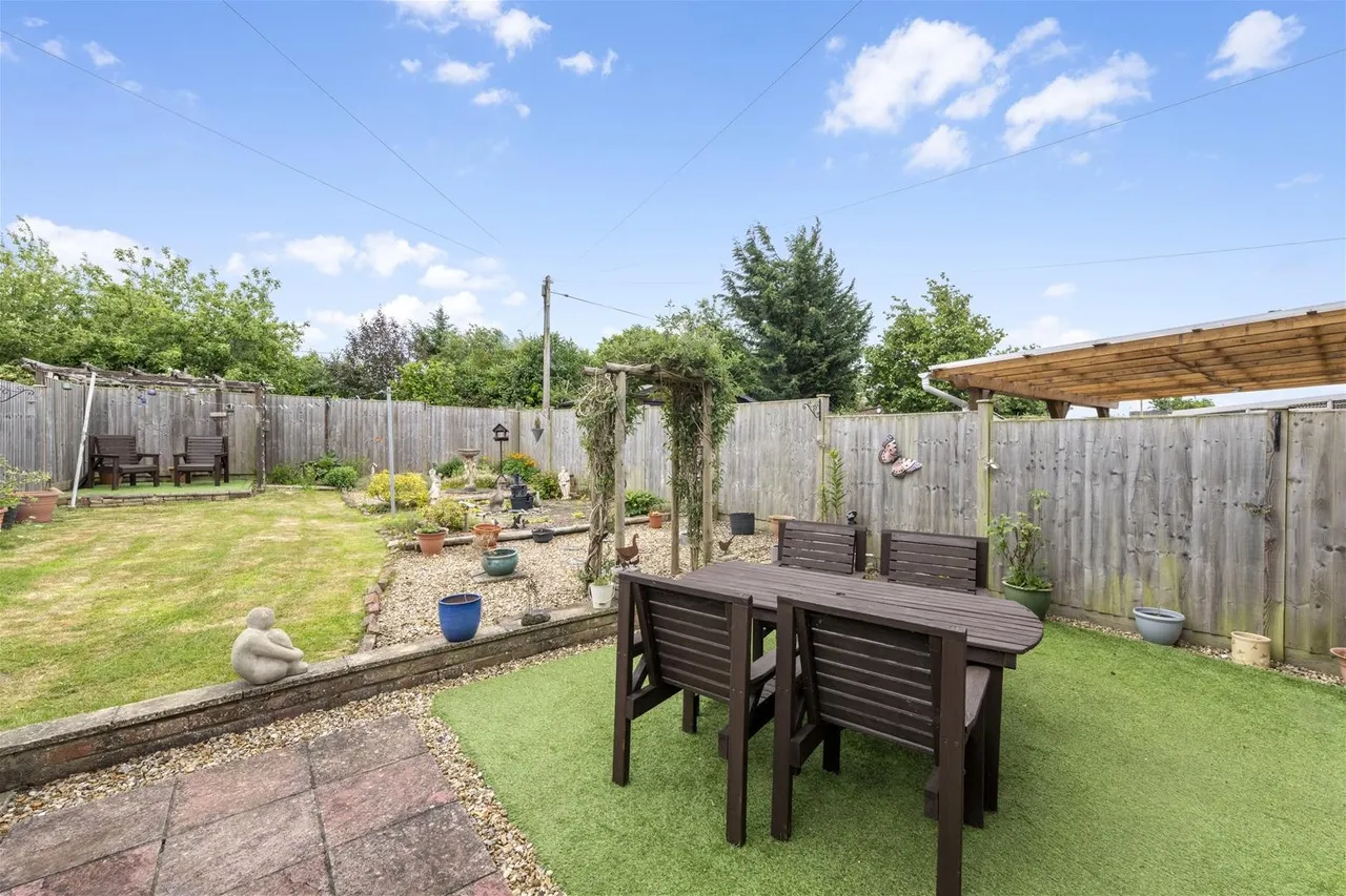 Filbridge Rise, Sturminster Newton DT10 1BP, photo 15