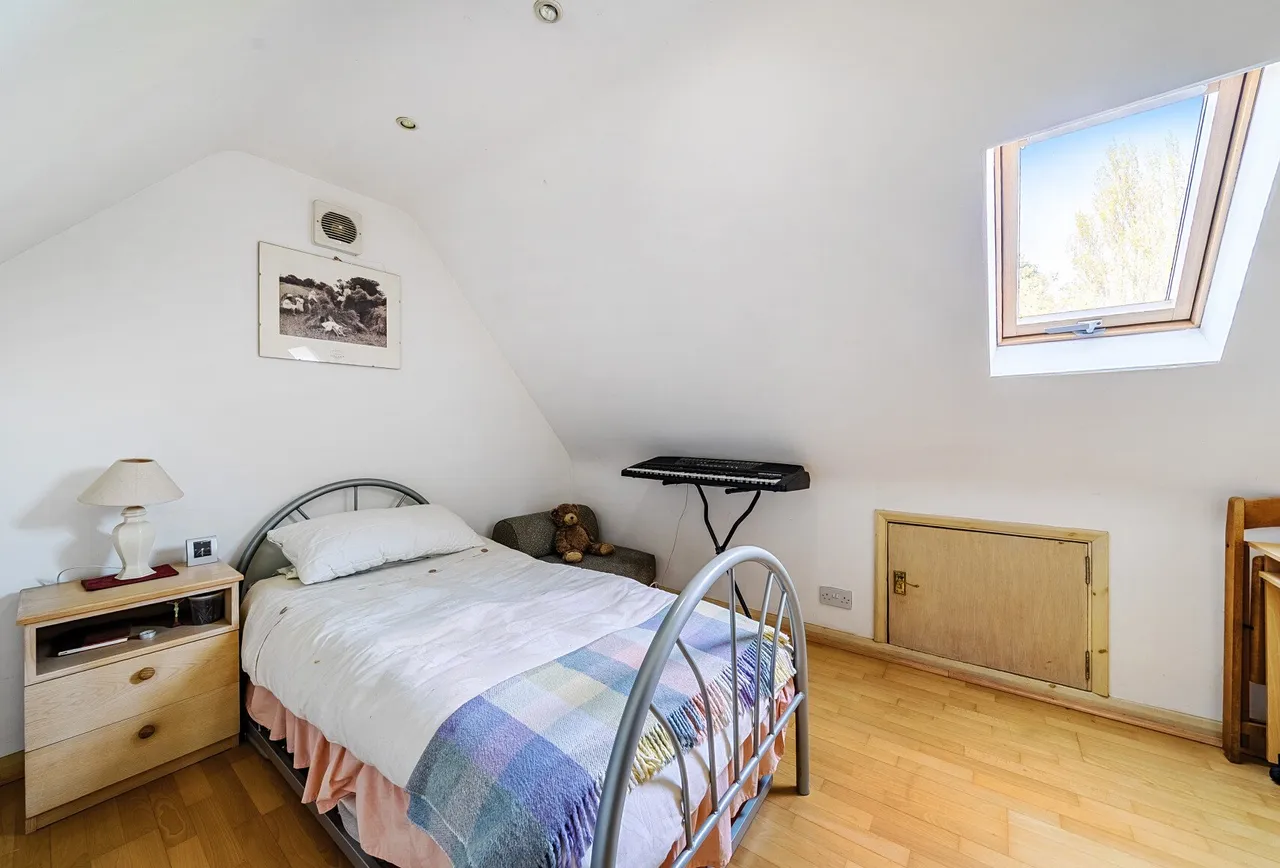 Goldsmith Lane, Kingsbury, NW9 9AH, photo 10