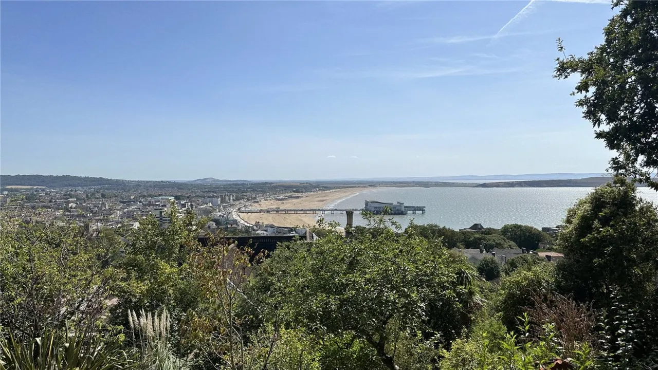 South Road, Weston-super-Mare, BS23, photo 24