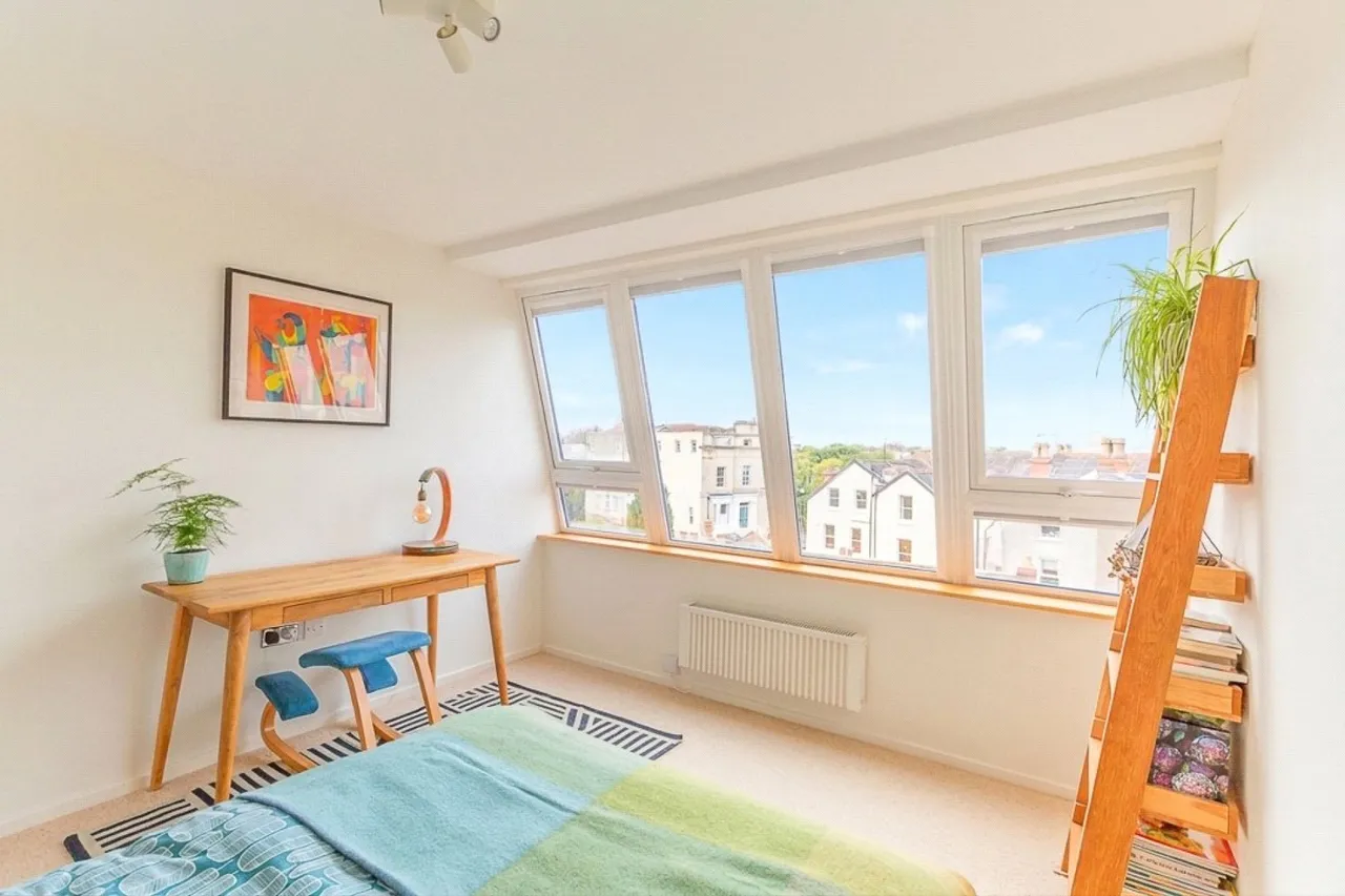 High Kingsdown, Bristol, BS2, photo 13