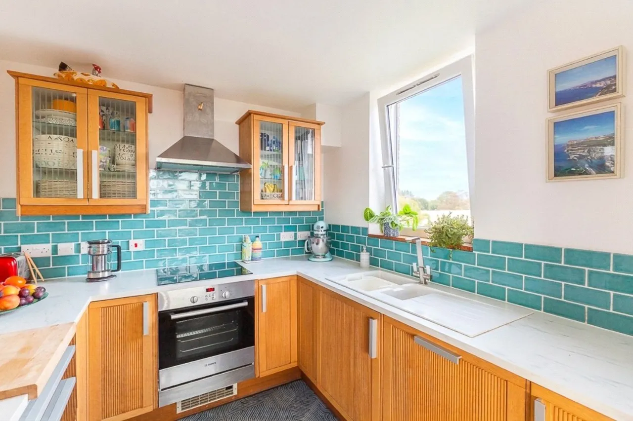 High Kingsdown, Bristol, BS2, photo 4