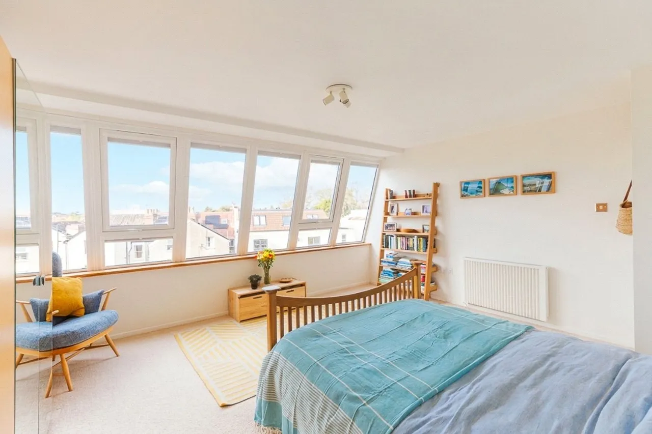 High Kingsdown, Bristol, BS2, photo 10