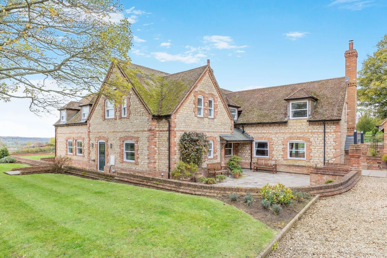 5 bed house for sale, Kirkdene, Pitchcott