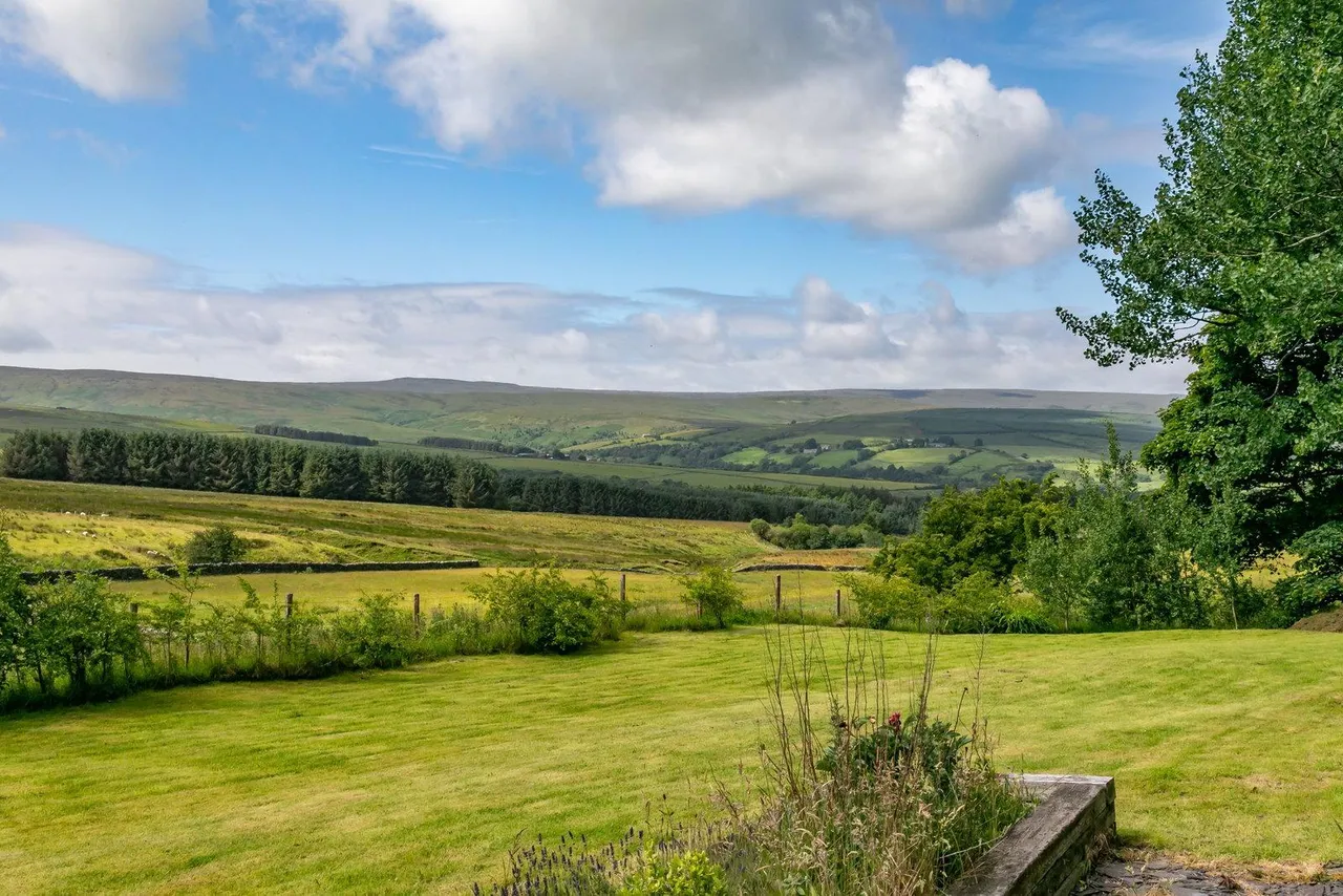 Lythe Fell Road, Lowgill, LA2, photo 41
