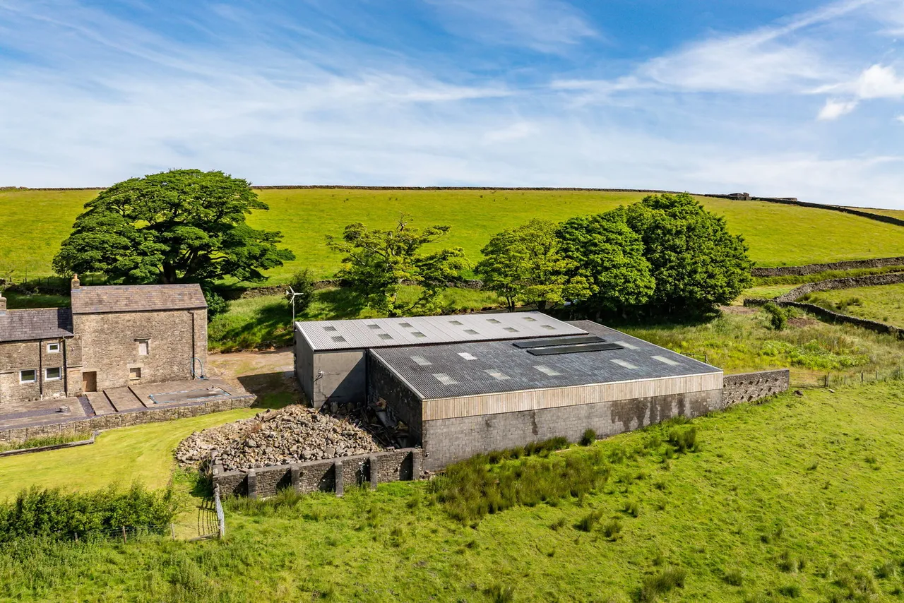 Lythe Fell Road, Lowgill, LA2, photo 35