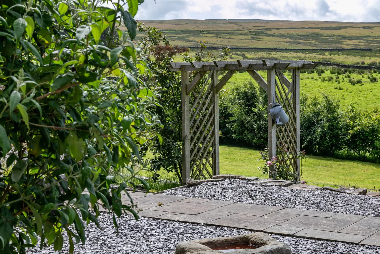 Lythe Fell Road, Lowgill, LA2, photo 30