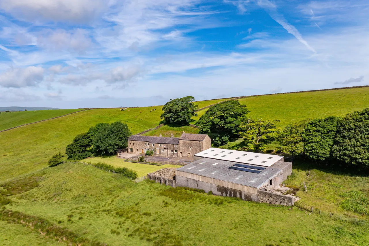 7 bed house for sale, Lythe Fell Road, Lowgill, LA2