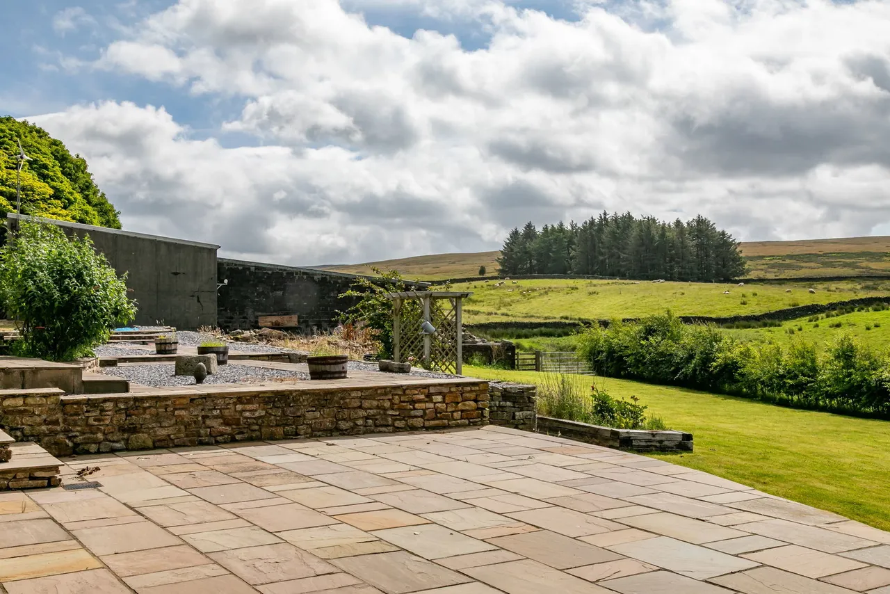 Lythe Fell Road, Lowgill, LA2, photo 29