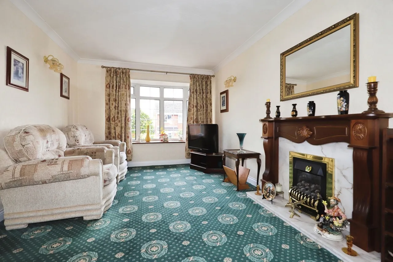 Barrie Avenue, Kidderminster, DY10, photo 5