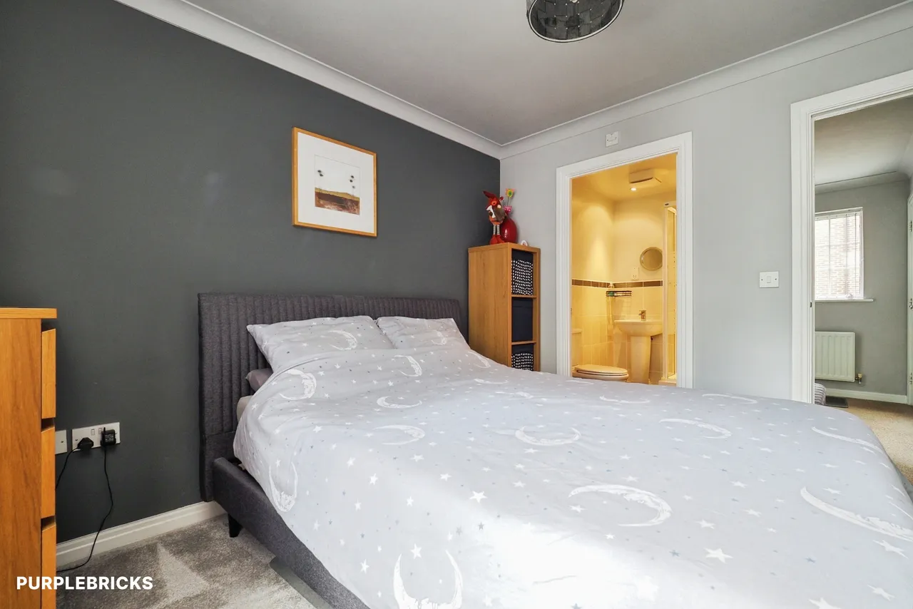 Caudale Court, Gamston, NG2, photo 8