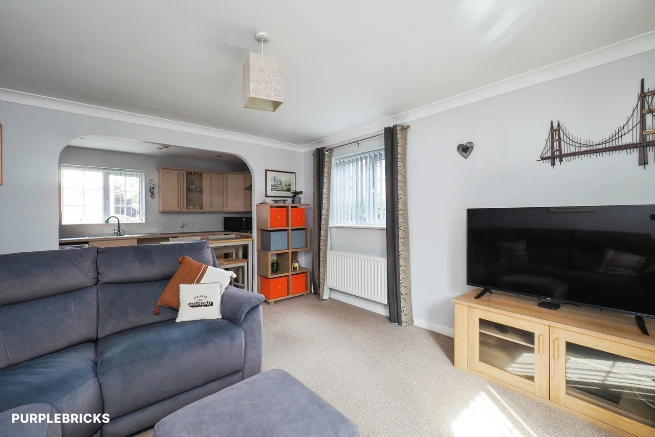 Caudale Court, Gamston, NG2, photo 7