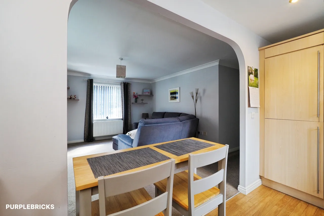 Caudale Court, Gamston, NG2, photo 6