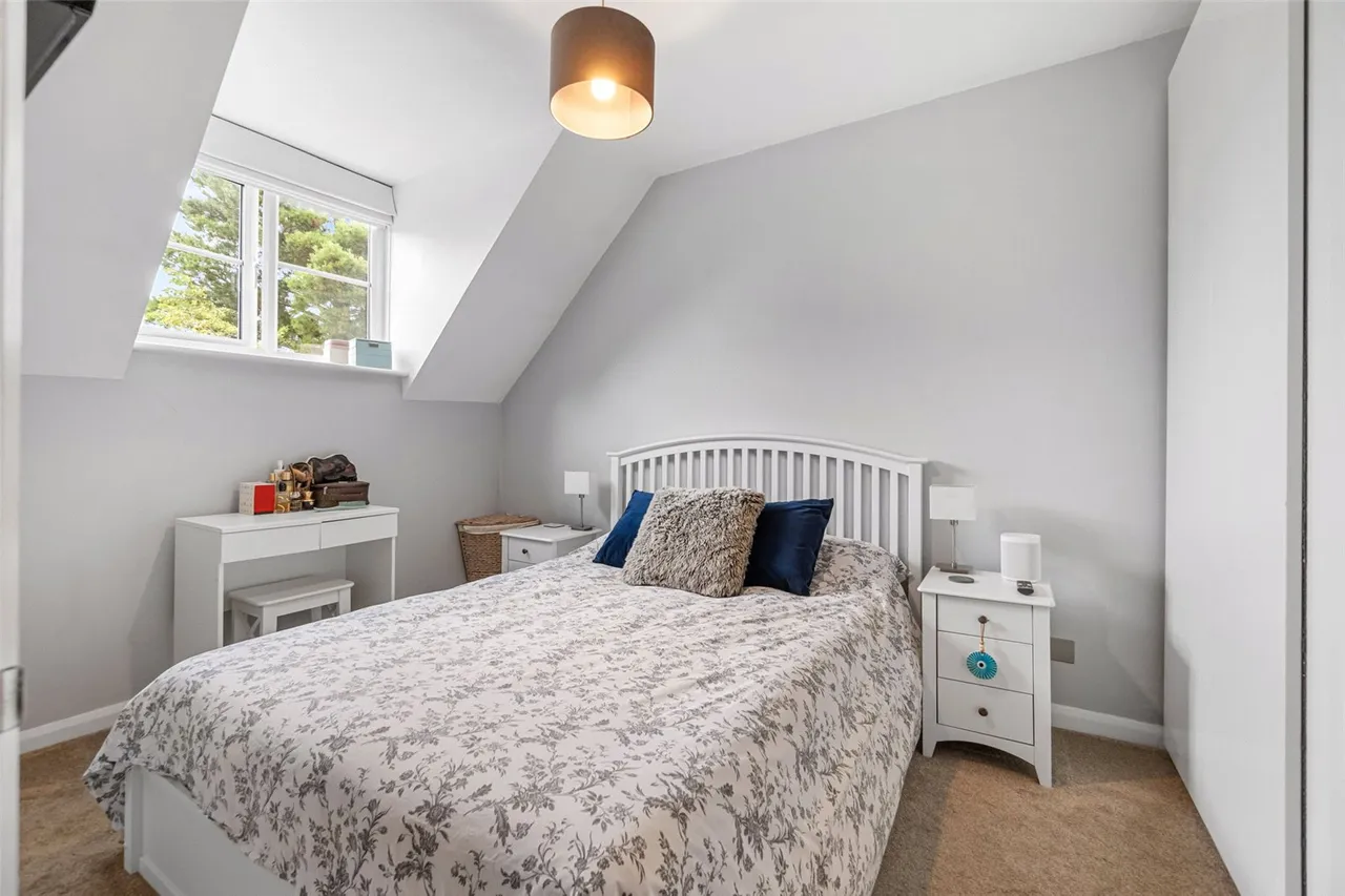Langridge Mews, Hampton, TW12 3NZ, photo 5