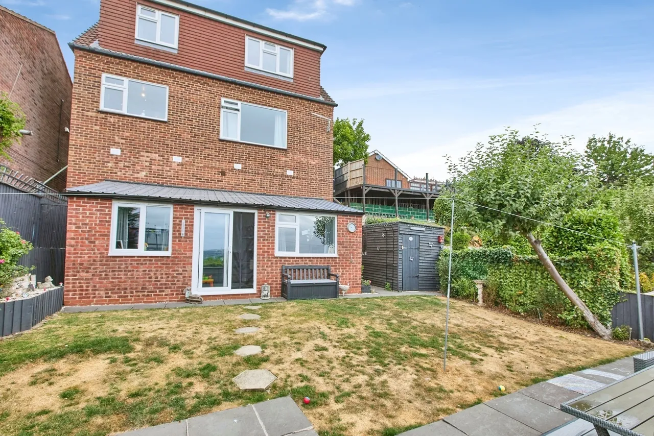 Denton Road, Burton-on-Trent, DE13, photo 25