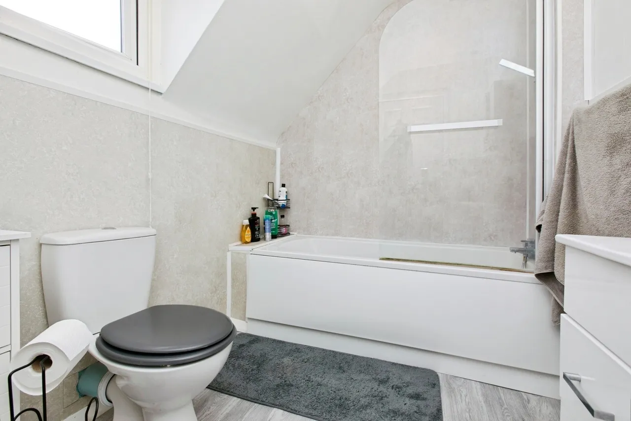 Denton Road, Burton-on-Trent, DE13, photo 21