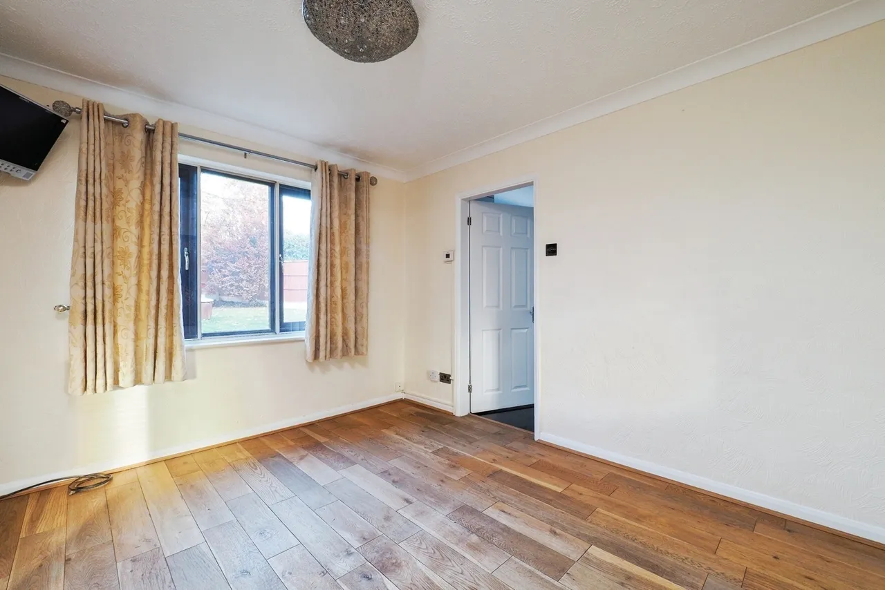 Charlbury Court, Bramcote, Nottingham, NG9, photo 12