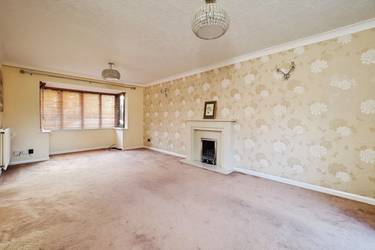 Charlbury Court, Bramcote, Nottingham, NG9, photo 7